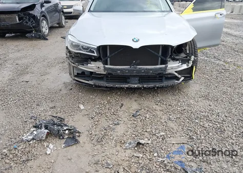 2016 BMW 750I xDrive из США, поврежденный, VIN WBA7F2C51GG420428